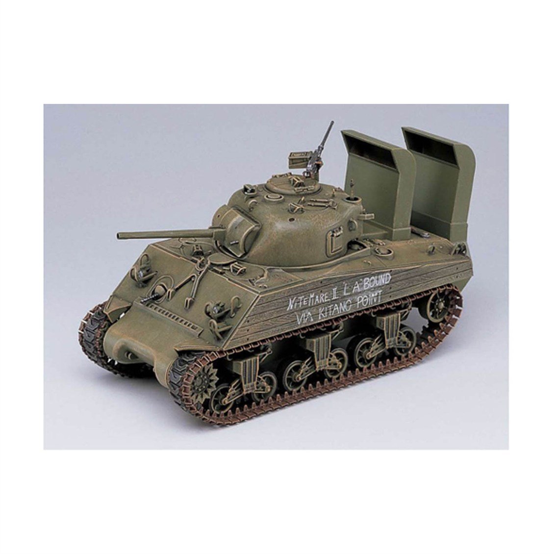 Academy 13562 1/35 USMC M4A2 (75) (Pacific Theater) Tankı, Plastik Model Kiti