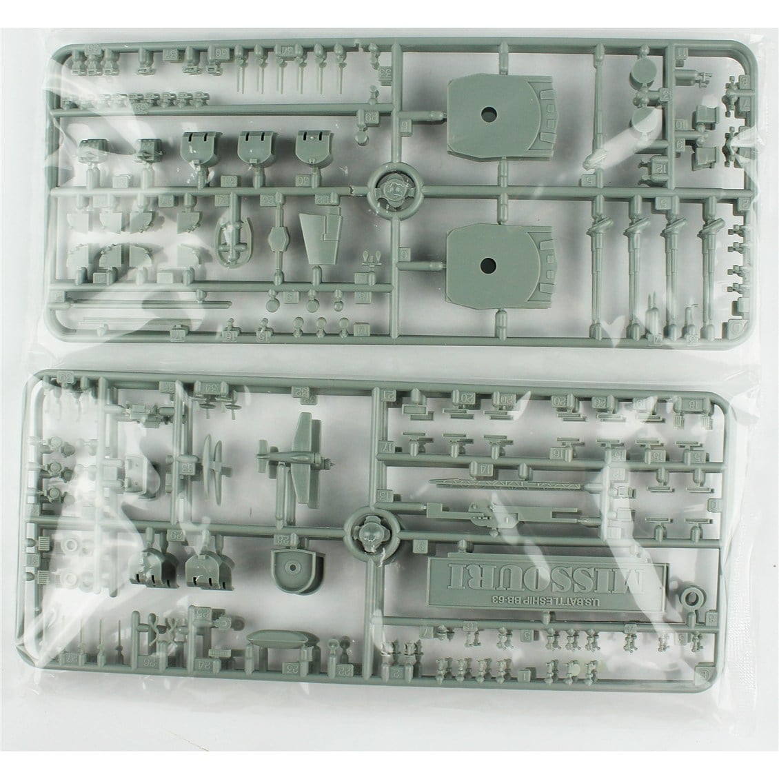 Academy 14401 1/400 USS Missouri BB-63 Savaş Gemisi, Plastik Model Kiti