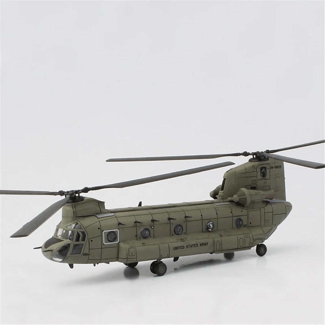 Academy12624 1/144 Ölçek, CH-47D/F/J/HC.Mk.1 (4 nations) Askeri Helikopter, Plastik Model Kiti