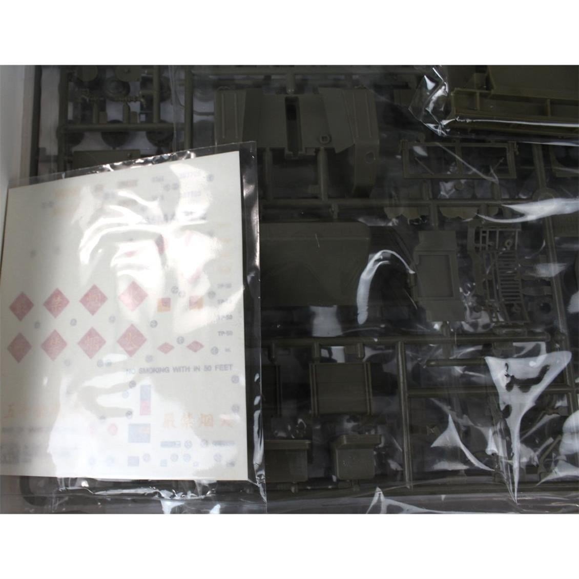 AFV Club AF35007 1/35 Ölçek, M49A2C Fuel Yakıt Tankeri, Plastik Model kiti