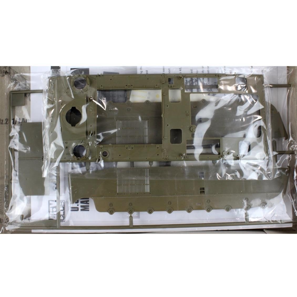 AFV Club AF35022 1/35 Ölçek, LVTP5 Amfibik Paletli Personel Taşıyıcı, Plastik Model kiti