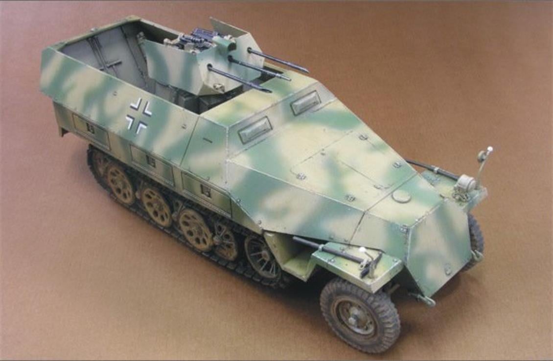AFV Club AF35082 1/35 Ölçek, Sdkfz.251/21 Ausf.D Drilling Uçaksavar, Plastik Model kiti