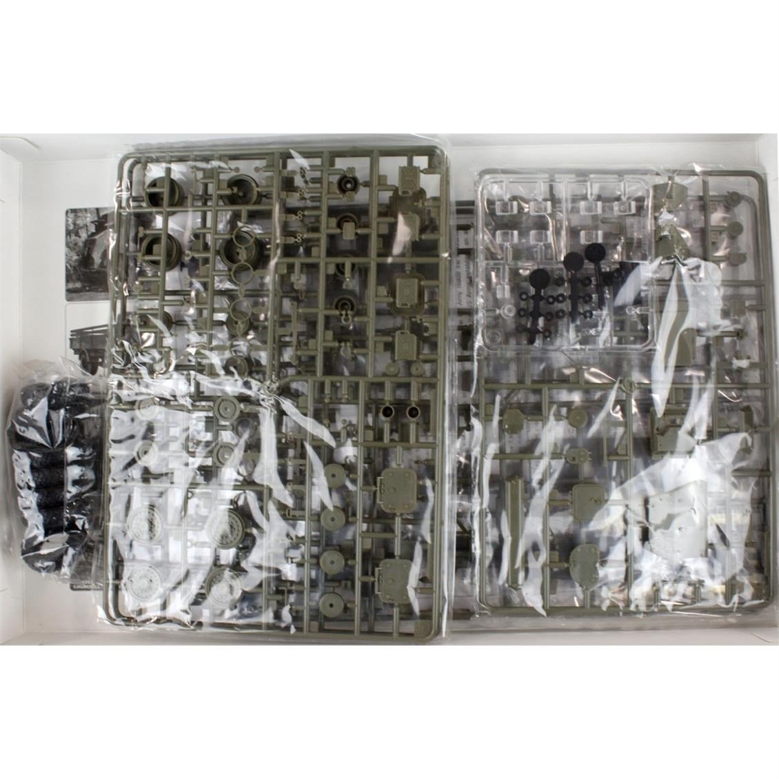 AFV Club AF35130 1/35 Ölçek, M1130 Stryker CV TACP Tank, Plastik Model kiti