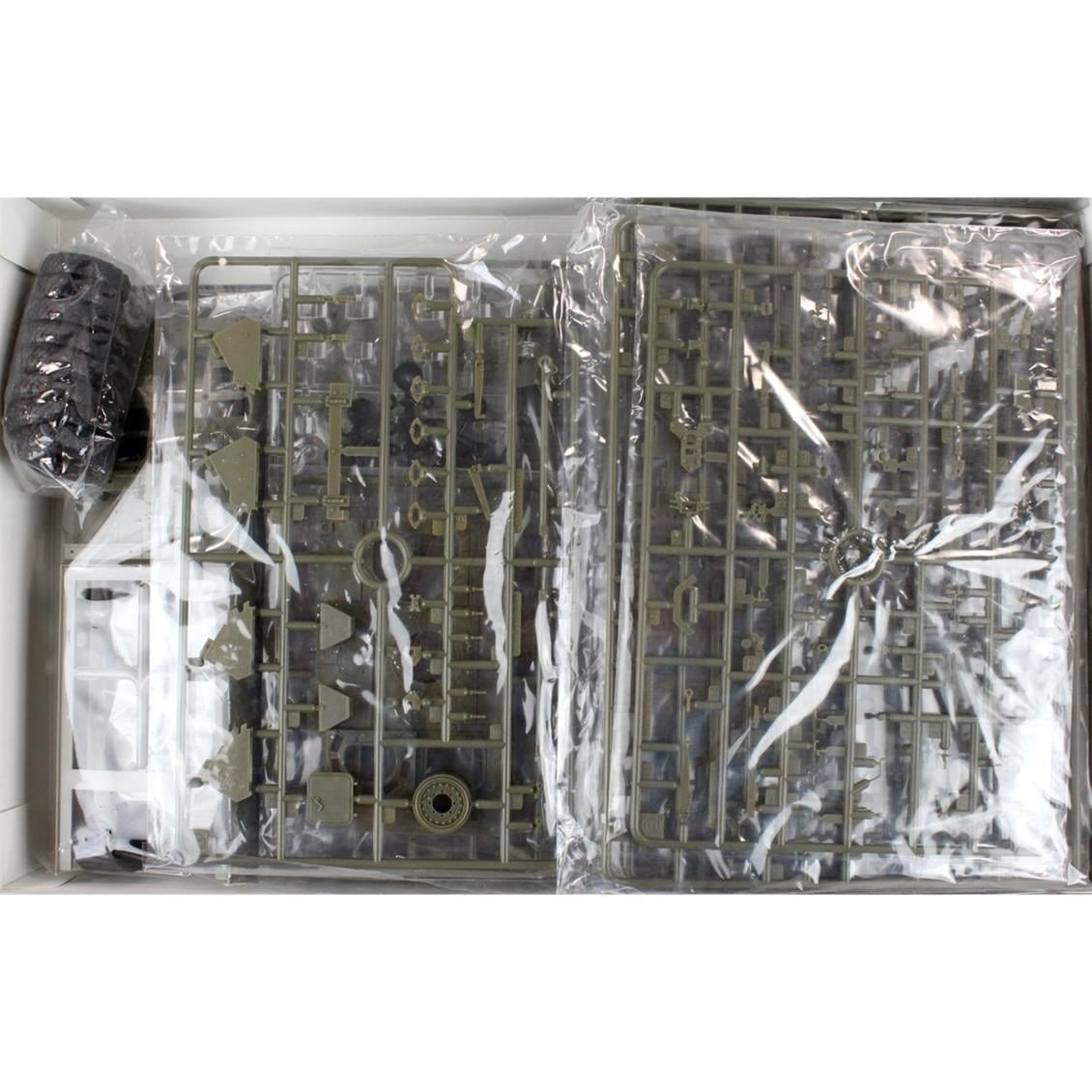 AFV Club AF35134 1/35 Ölçek, M1134 Stryker ATGM Tank, Plastik Model kiti
