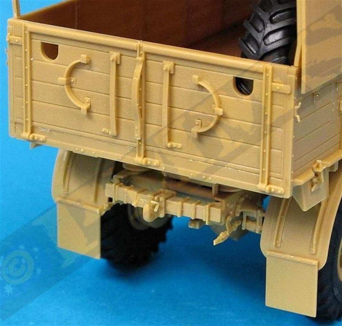 AFV Club AF35236 1/35 Ölçek, AEC Askeri Kamyon, Plastik Model kiti
