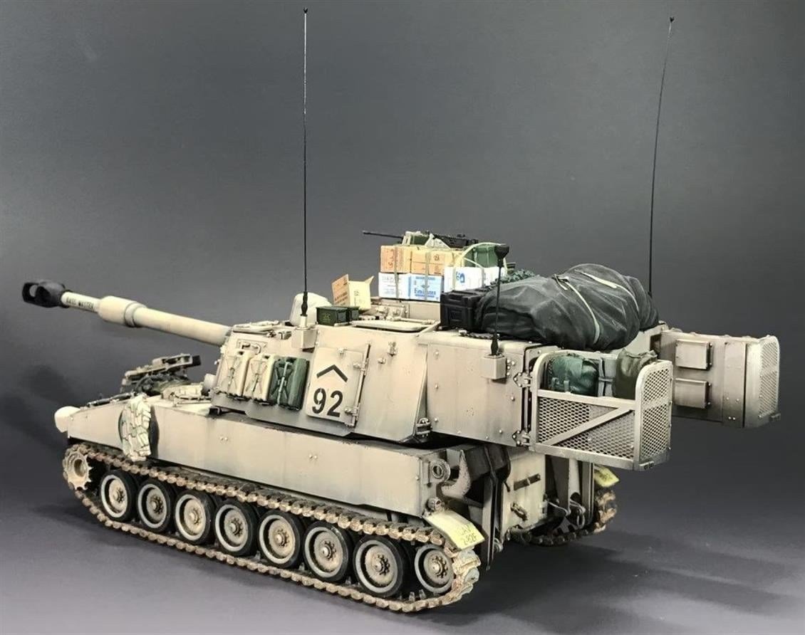 AFV Club AF35248 1/35 Ölçek, M109A6 HOWITZER Paladin Obüsü, Plastik Model kiti
