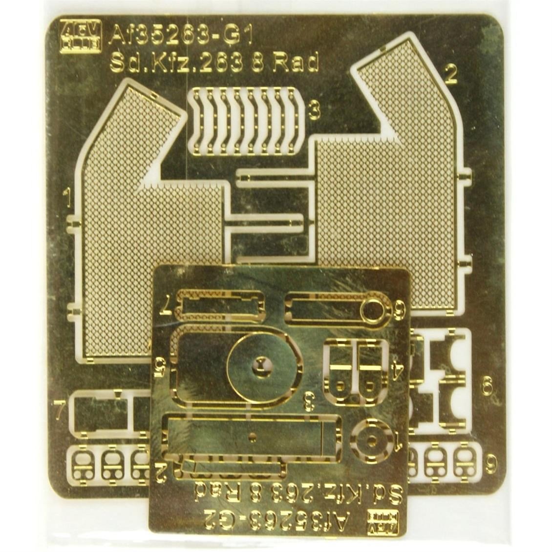AFV Club AF35263 1/35 Ölçek, Schwerer Panzerfunkwagen Sd.Kfz.263 8-Rad Tank, Plastik Model kiti