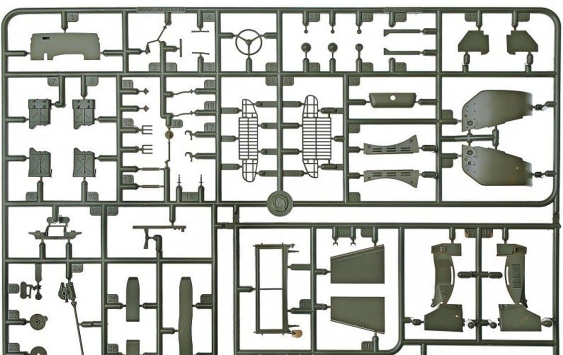 AFV Club AF35S18 1/35 Ölçek, WC63 1-1/2T 6X6 Personel Carrier Askeri Arazi Aracı, Plastik Model kiti