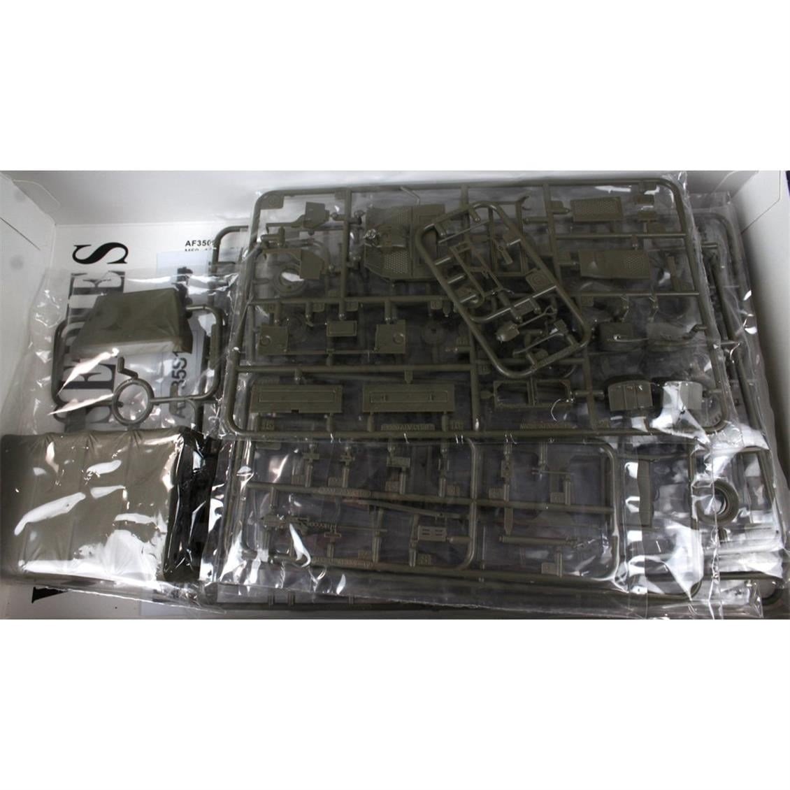 AFV Club AF35S18 1/35 Ölçek, WC63 1-1/2T 6X6 Personel Carrier Askeri Arazi Aracı, Plastik Model kiti
