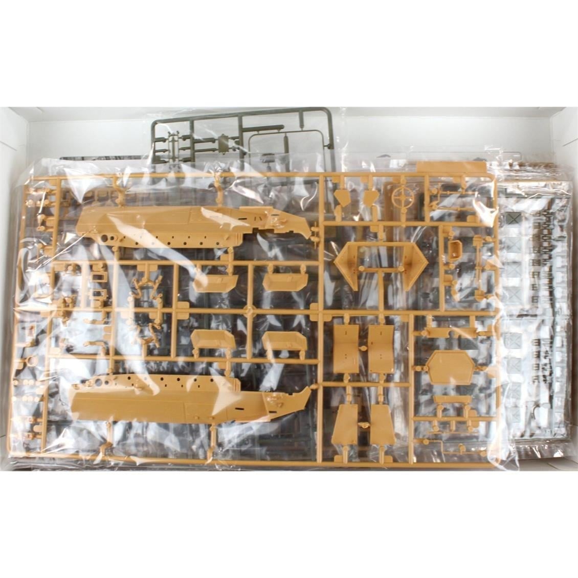 AFV Club AF35S50 1/35 Ölçek, Sd.Kfz. 251/3 Ausf. C Tank, Plastik Model kiti