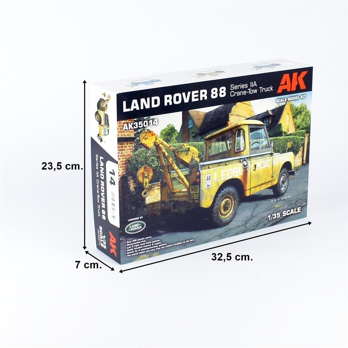 AK 35014 1/35 Ölçek, Land Rover 88 Series IIA (Vinçli Çekici), Askeri Araç Plastik Model Kiti