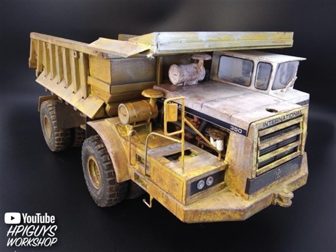 AMT 1209 1/25 Ölçek, International Payhauler 350, Plastik Maden Kamyonu Maketi