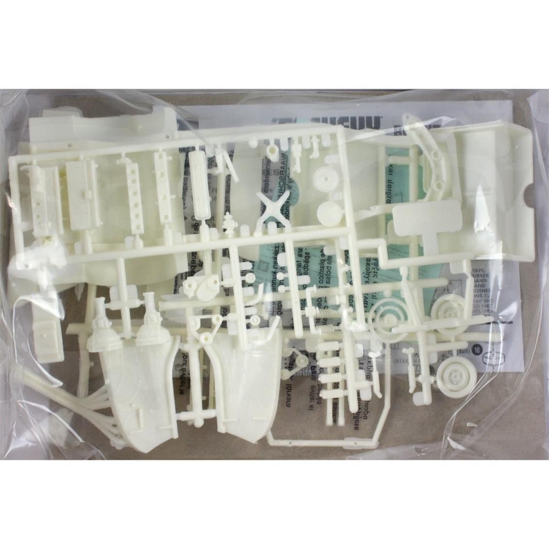 AMT 862 1/25 Ölçek, 1951 Chevy Bel Air Araba, Plastik Model kiti