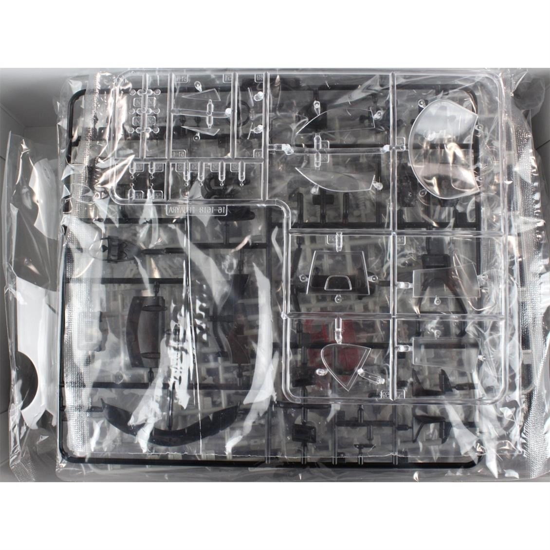 Aoshima 01090 1/24 Ölçek, Pagani Huayra, Plastik Model kiti