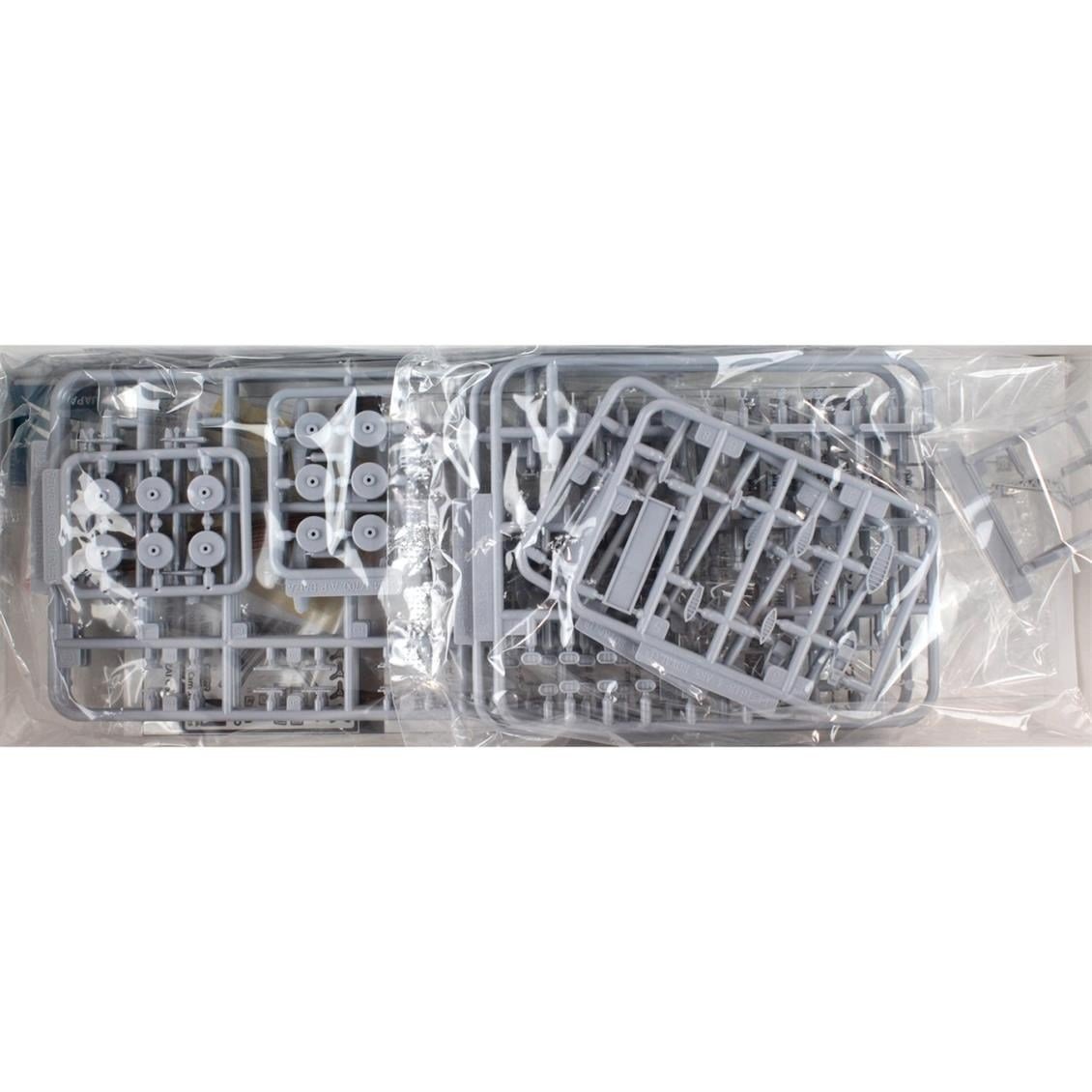 Aoshima 05100 1/700 Ölçek, Limited British Aircraft Carrier Hms, Plastik Model kiti