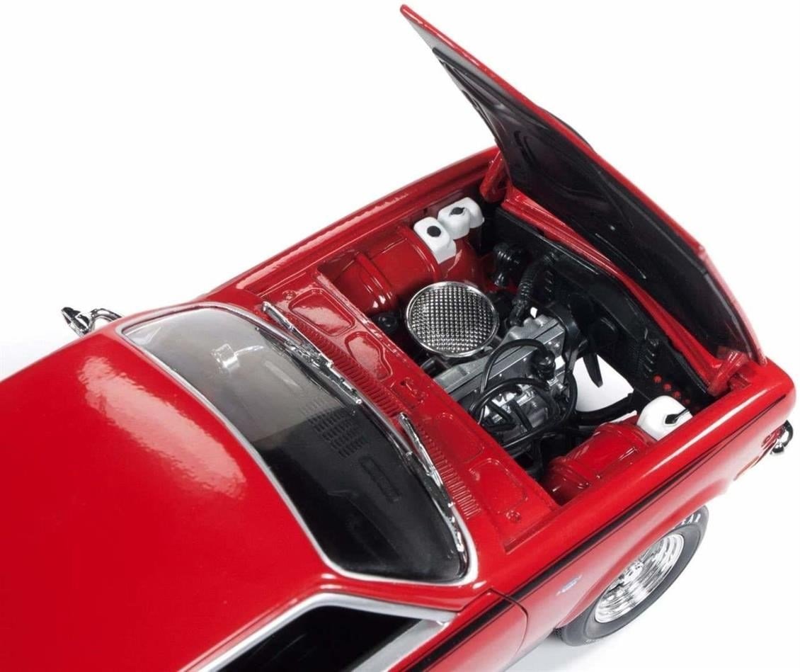 Autoworld 1156 1/18 Ölçek, 1972 Chevrolet Vega Yenko Stinger, Kırmızı, Sergilemeye Hazır Metal Araba Modeli