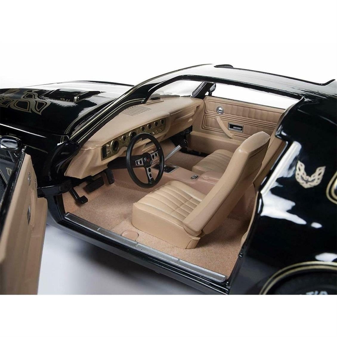 Autoworld 1177 1/18 Ölçek, 1977 Pontiac TransAm,Özel Seri (Hemmings Muscle Machine), Siyah, Sergilemeye Hazır Metal Araba Model