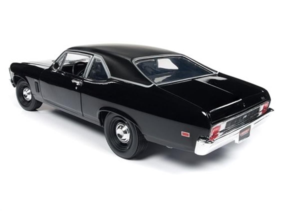 Autoworld 1178 1/18 Ölçek, 1969 Chevrolet Yenko Nova (mcacn), Siyah, Sergilemeye Hazır Metal Araba Modeli