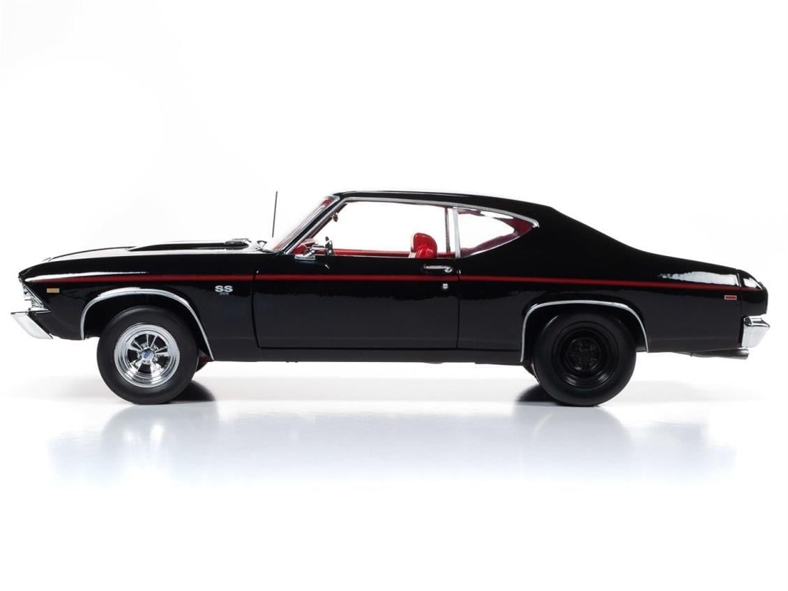 Autoworld 1190 1/18 Ölçek, 1969 Chevy Chevelle SS 396, Siyah, Sergilemeye Hazır Metal Araba Modeli
