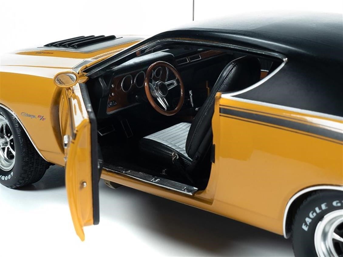 Autoworld 1210 1/18 Ölçek, Dodge Charger R/T Sert Tavan, Karamel, Sergilemeye Hazır Metal Araba Modeli