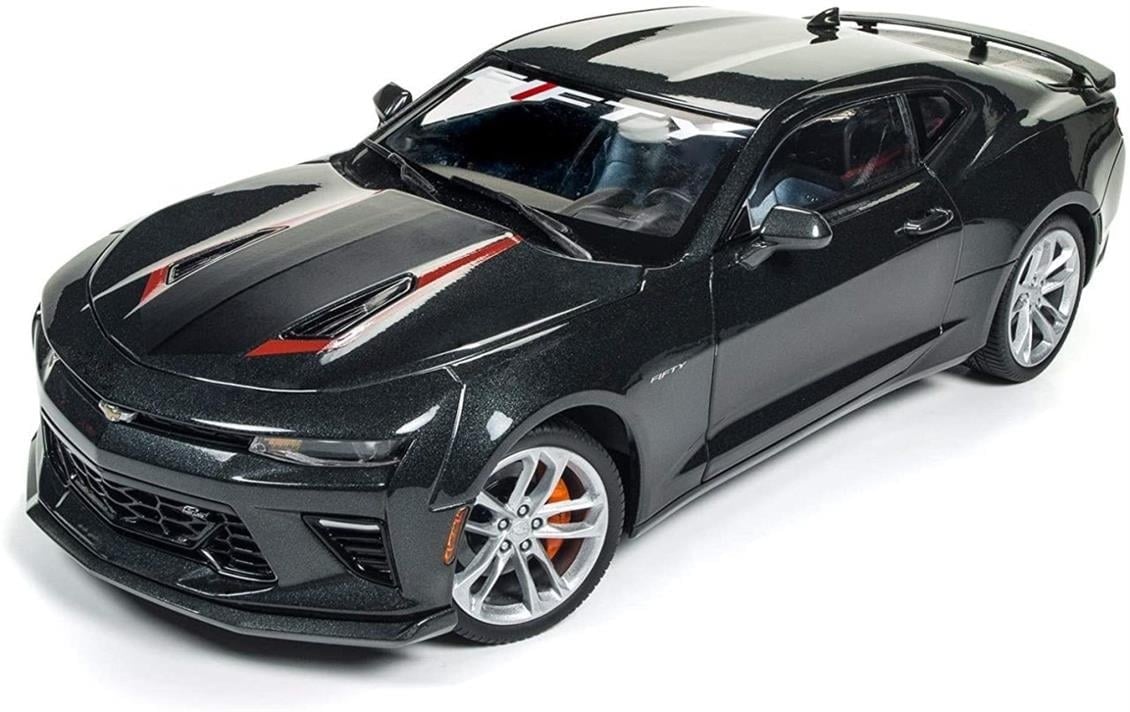 Autoworld 243 1/18 Ölçek, 2017 Chevrolet Camaro SS, 50.Yıl Özel, Gri Metalik, Sergilemeye Hazır Metal Araba Modeli