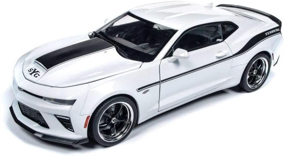 Autoworld 253 1/18 Ölçek, 2018 Chevrolet Camaro Yenko s/c, Beyaz, Sergilemeye Hazır Metal Araba Modeli