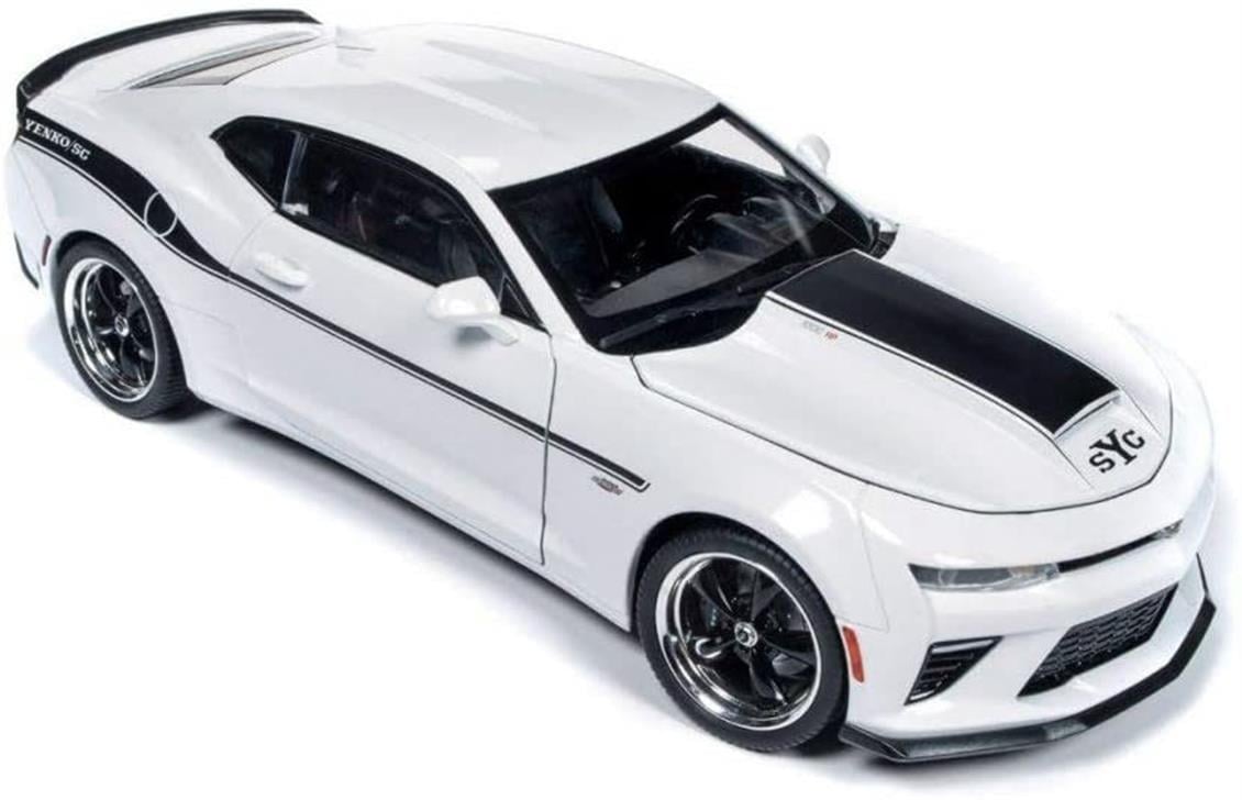 Autoworld 253 1/18 Ölçek, 2018 Chevrolet Camaro Yenko s/c, Beyaz, Sergilemeye Hazır Metal Araba Modeli
