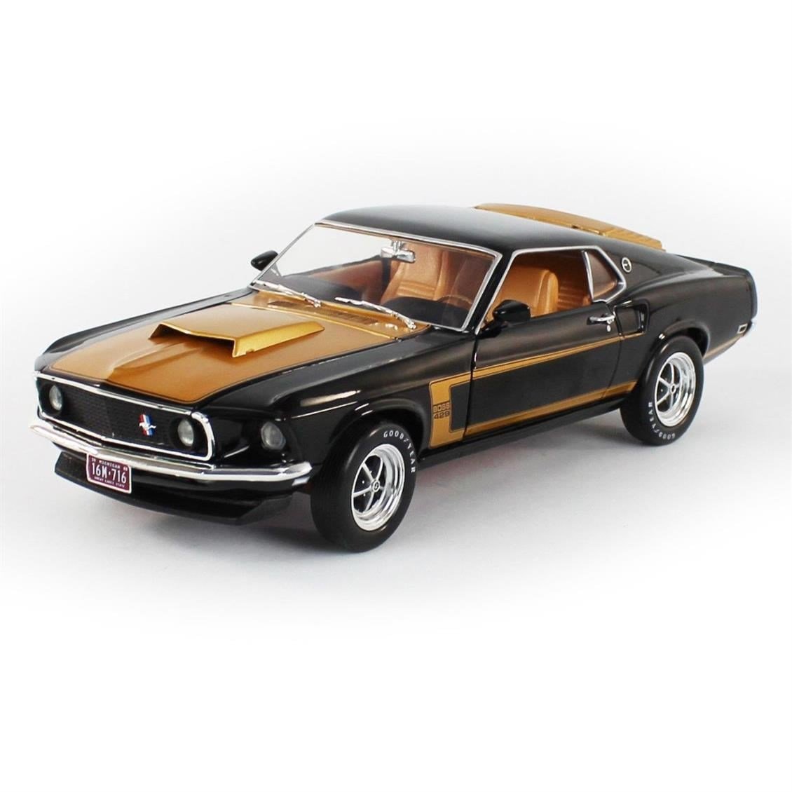 AutoWorld AMM1251 1/18 Ölçek, 1969 Ford Mustang Boss 429 Fastback, Raven Black w/Gold, Sergilemeye Hazır Metal Araba Modeli
