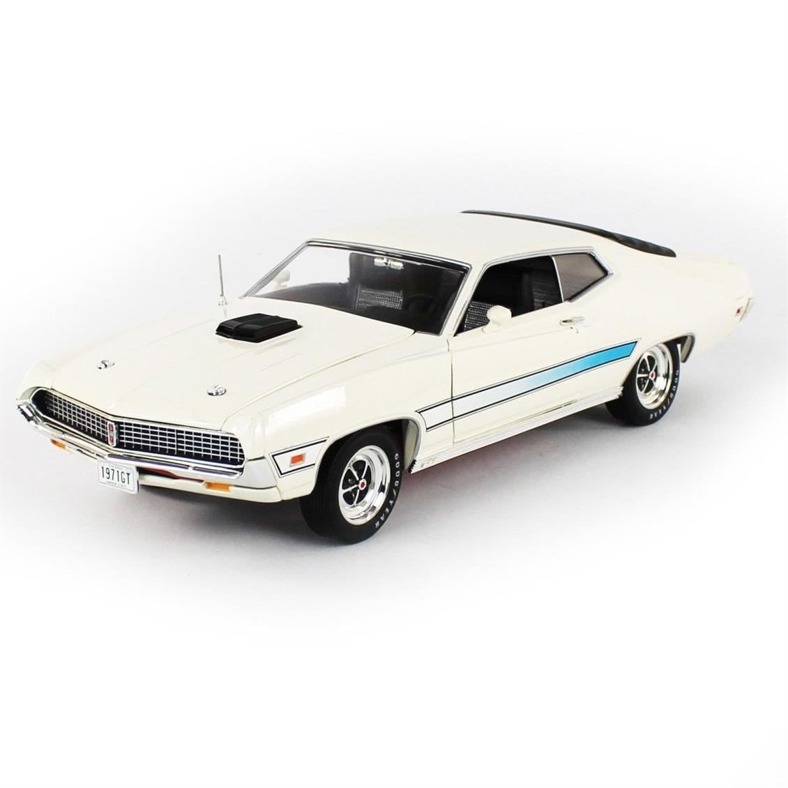 AutoWorld AMM1256 1/18 Ölçek, 1971 Ford Torino (Class of 1971), Wimbleton White, Sergilemeye Hazır Metal Araba Modeli