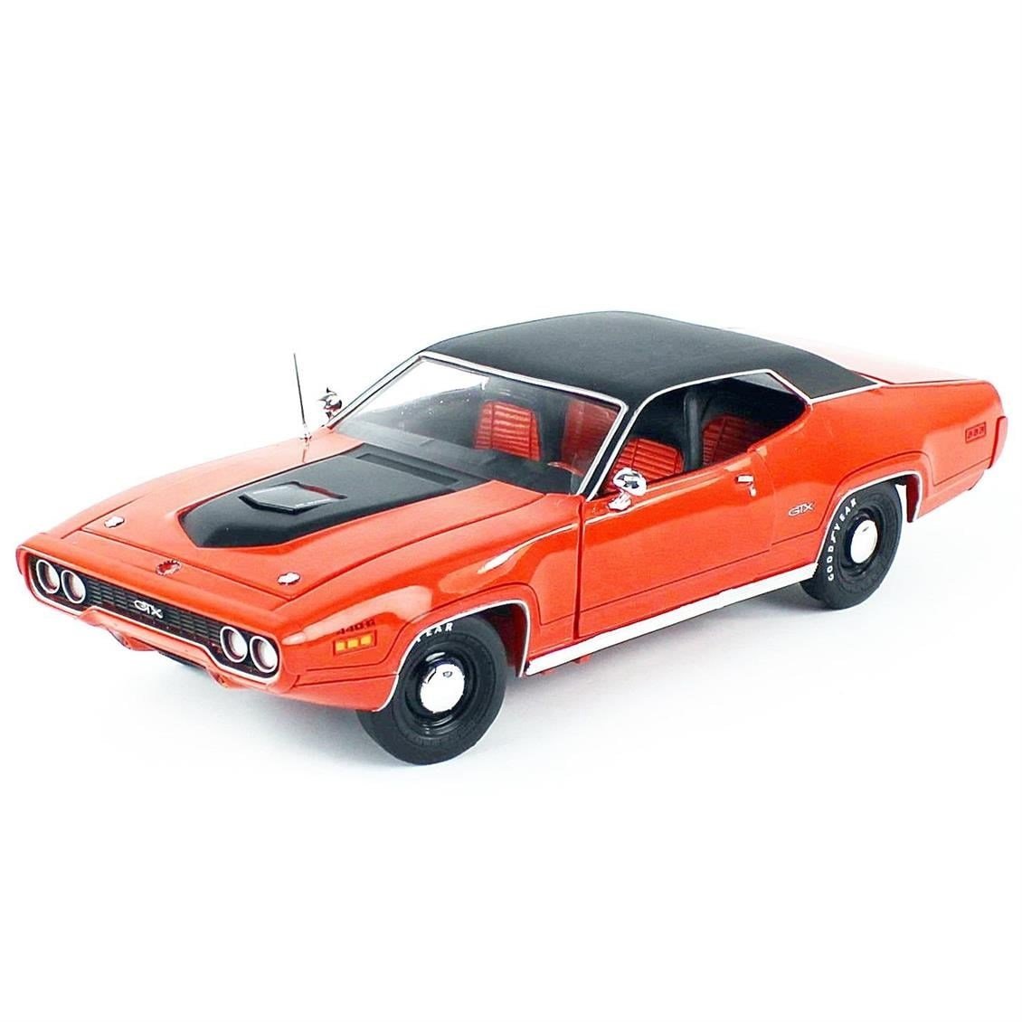 AutoWorld AMM1268 1/18 Ölçek, 1971 Plymouth GTX, Red, Sergilemeye Hazır Metal Araba Modeli