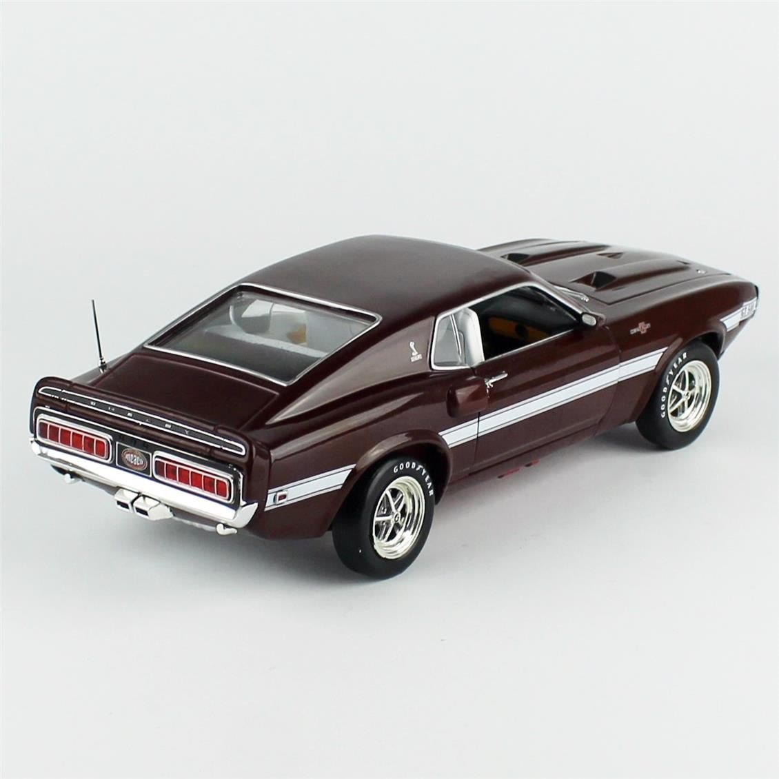 AutoWorld AMM1290 1/18 Ölçek, 1969 Shelby GT500 Mustang 2+2, (MCACN), Royal Bordo, Sergilemeye Hazır Metal Araba Modeli