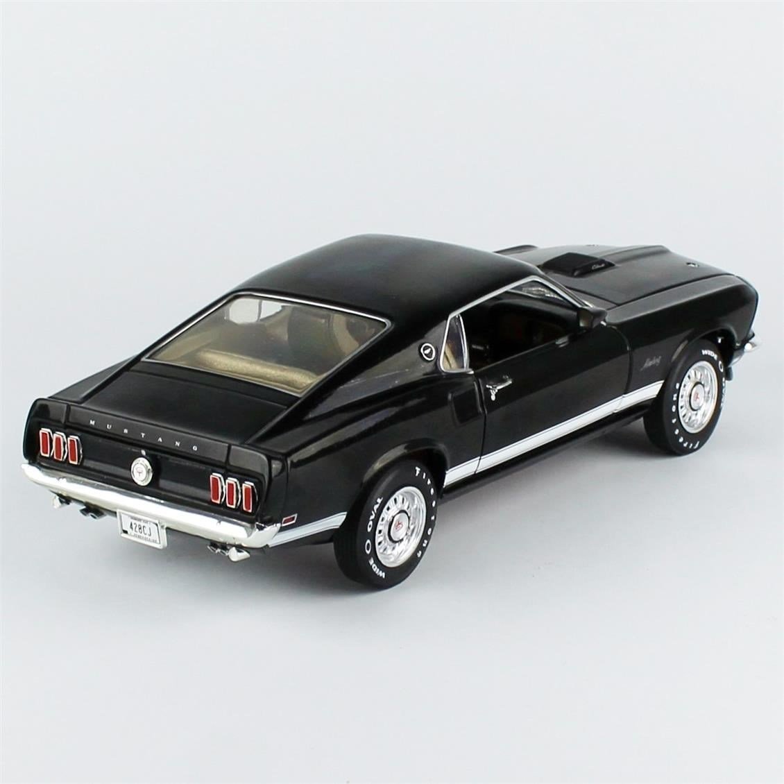 AutoWorld AMM1292 1/18 Ölçek, 1969 Mustang GT 2+2, Raven Black, Sergilemeye Hazır Metal Araba Modeli
