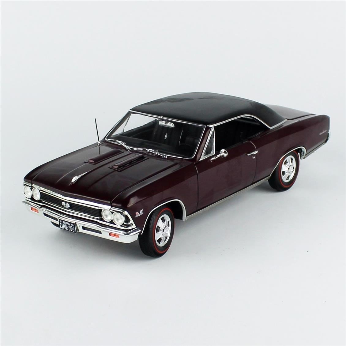 AutoWorld AMM1343 1/18 Ölçek, 1966 Chevrolet Chevelle SS396, Sergilemeye Hazır Metal Araba Modeli