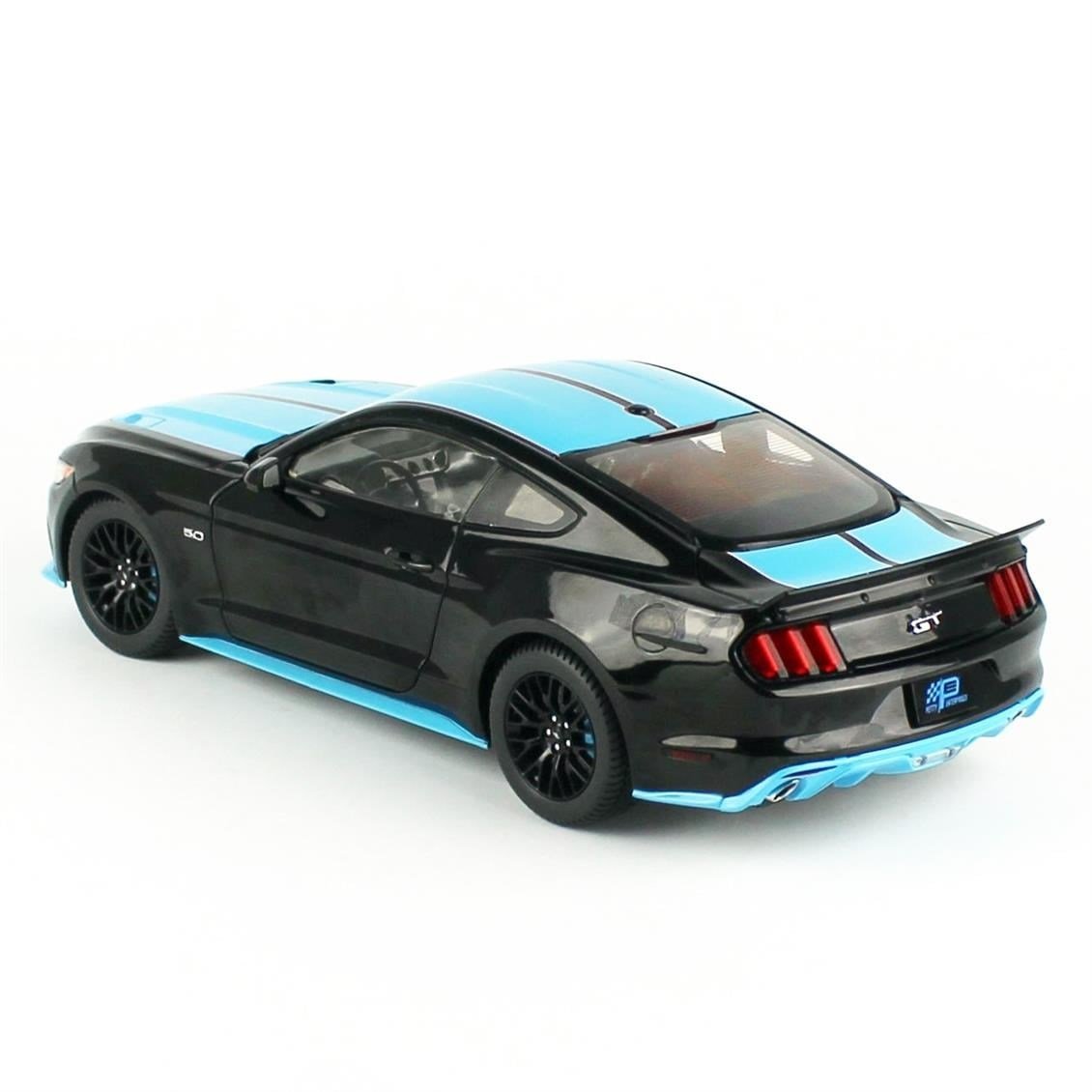 AutoWorld AW321 1/18 Ölçek, 2015 Ford Mustang Petty's Garage, Sergilemeye Hazır Metal Araba Modeli