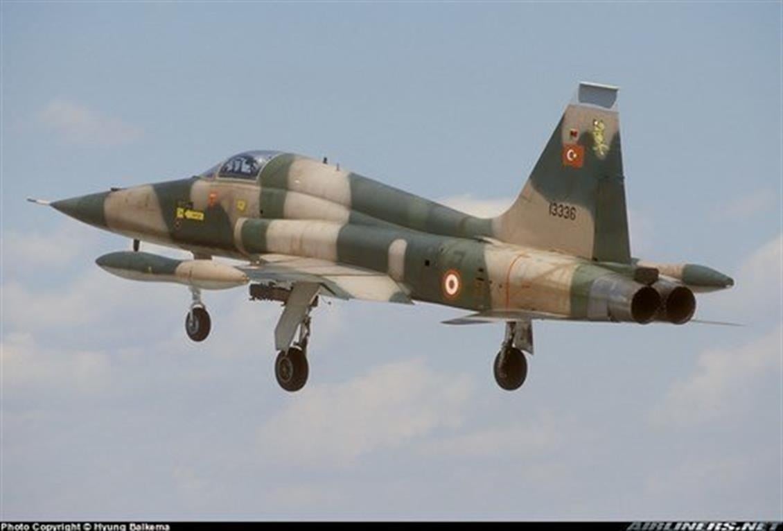 Babibi DBT01003 1/72 Ölçek, F-5 A, Pençe Filo, Dekal Çıkartma