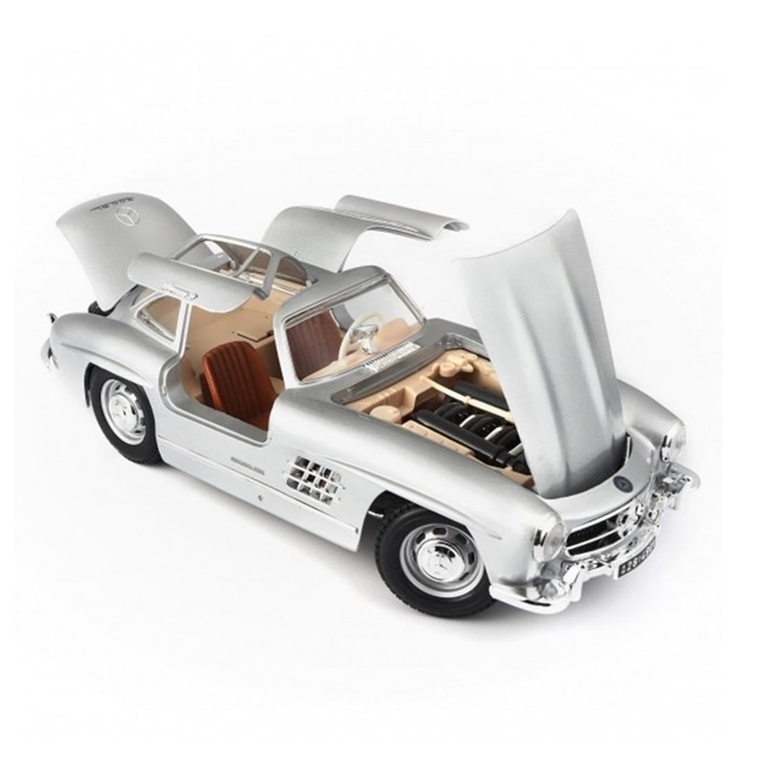 Bburago 12049 1/18 Ölçek, 1957 Mercedes Benz 300SL, Gümüş, Sergilemeye Hazır Metal Araba Modeli