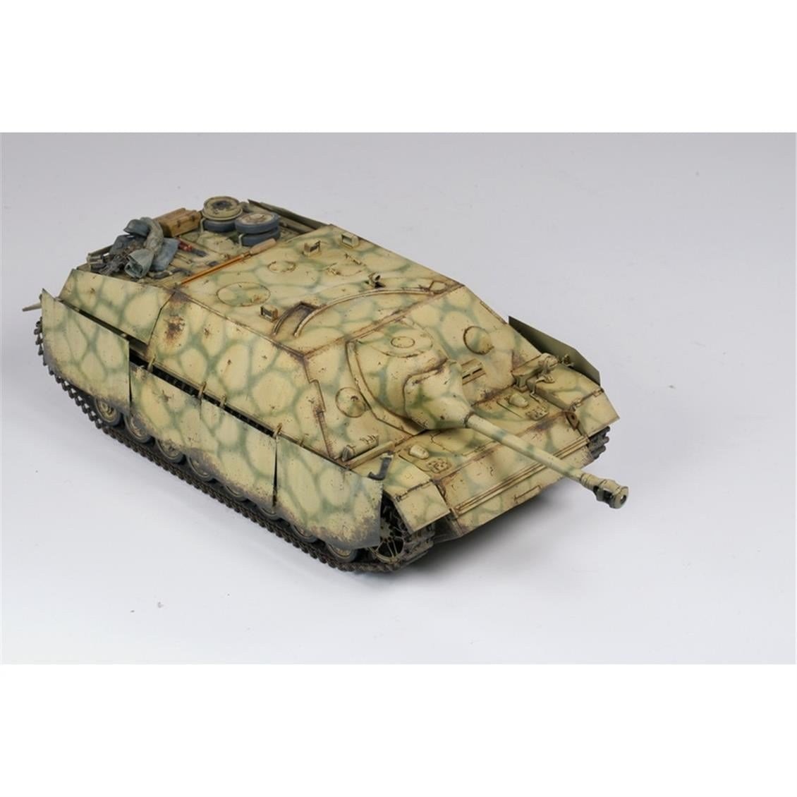 Border BT-016 1/35 Ölçek, Jagdpanzer IV L/48, Erken Dönem Tankı, Plastik Model Kiti