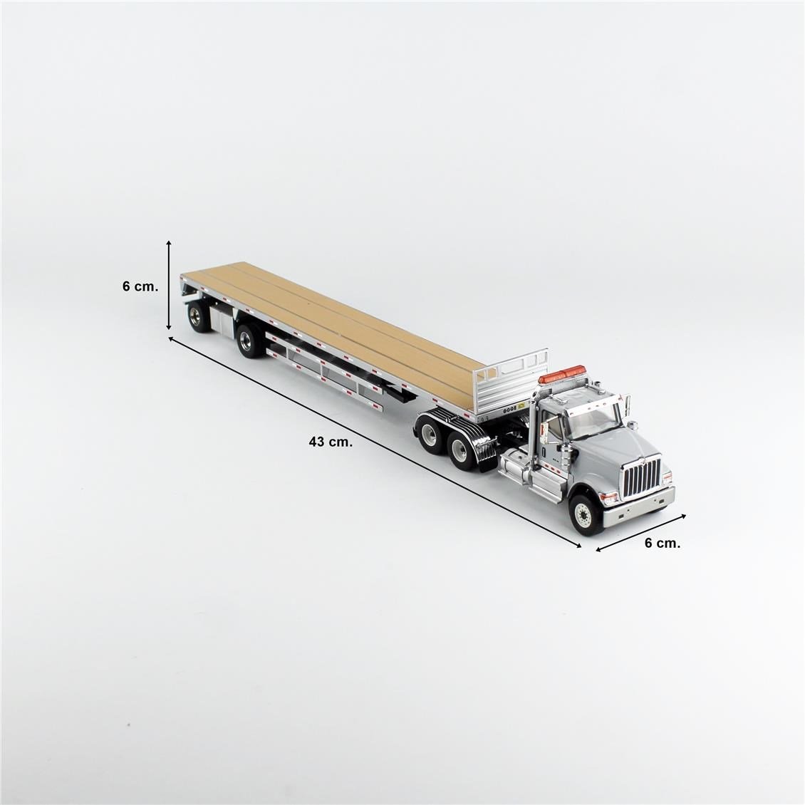 Diecast Masters 71026 1/50 Ölçek, International HX520 Tandem Gri Renk Çekici ve  53' Flat Bed ahşap tabanlı Dorse, Sergilemeye