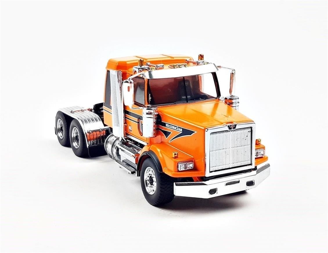 Diecast Masters 71063 1/50 Ölçek, Western Star 4900 SB Kabinli Tandem Çekici, Metalik Turuncu, Sergilemeye Hazır Metal Model