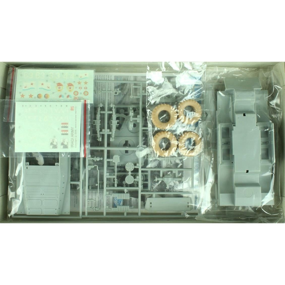 Dragon 3513 1/35 Ölçek, BRDM-2 Amfibik Zırhlı Devriye Aracı  Plastik Model Kiti