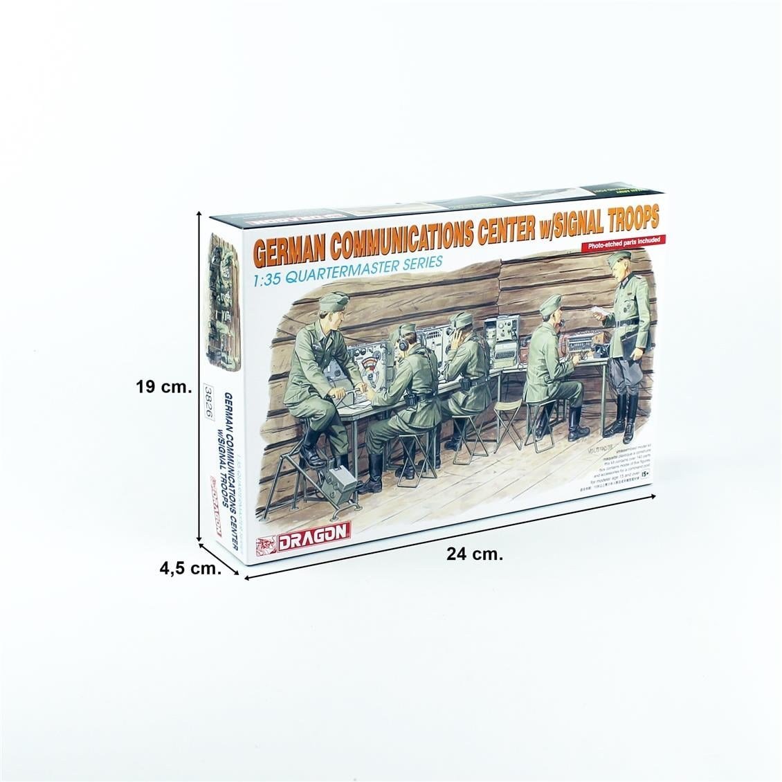 Dragon 3826 1/35 Ölçek, Alman Telsiz İletişim Merkezi Ekipman ve Figürleri, Plastik Model Kiti
