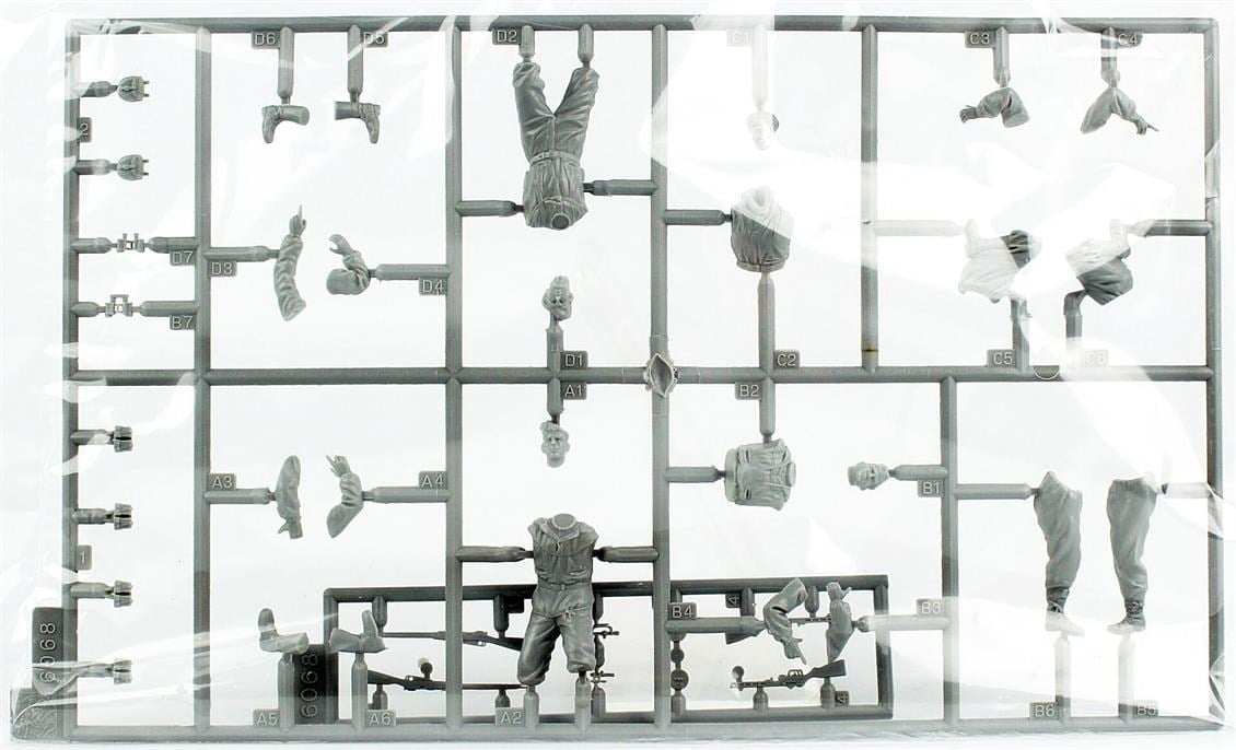 Dragon 6068 1/35 Ölçek, Kızıl Ordu Gözcü ve Keskin Nişancıları Plastik Model Kiti