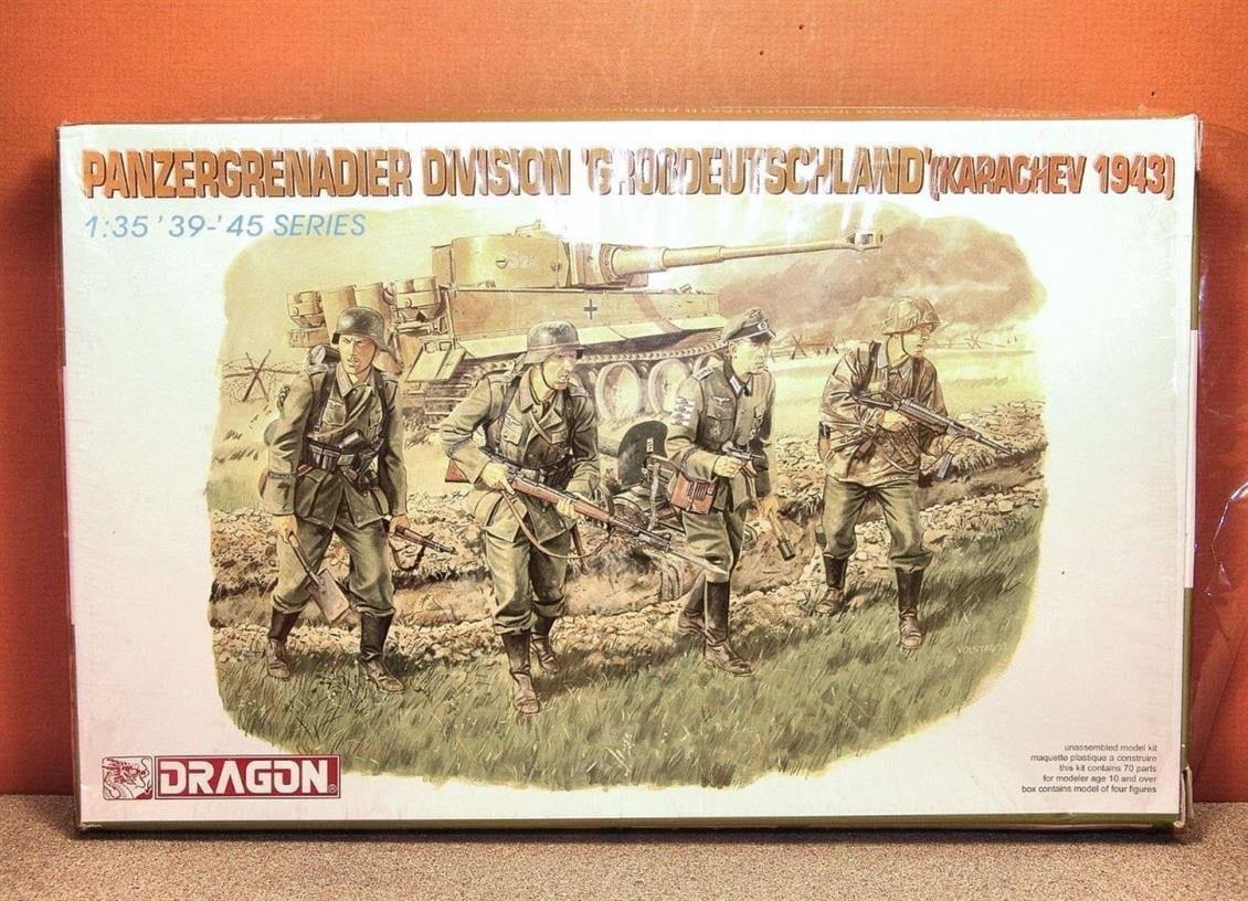 Dragon 6124 1/35 Ölçek, Panzergrenadier Tümeni (Karaçev 1943) Asker Figürleri  Plastik Model Kiti