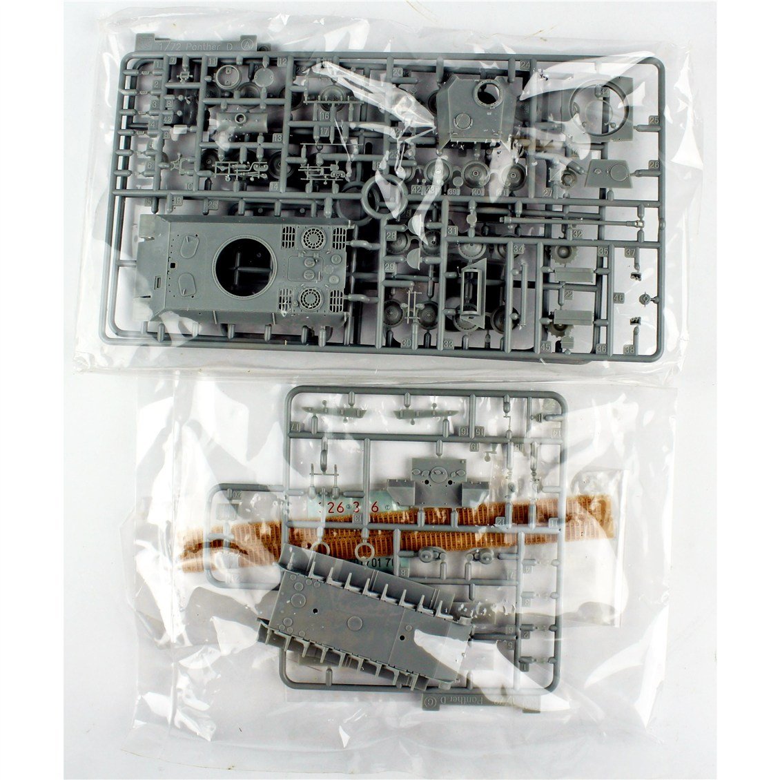 Dragon 7546 1/72 Ölçek, Panther Alman Ausf.A (2 in1) Tankı, Plastik Model Kiti