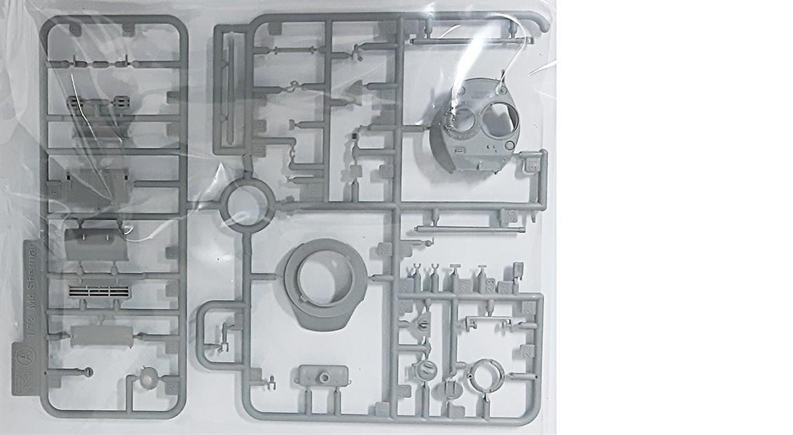 Dragon 7570 1/72 Ölçek, M4A3E8 (Easy Eigh) Kore Savaşı Tankı Plastik Model Kiti