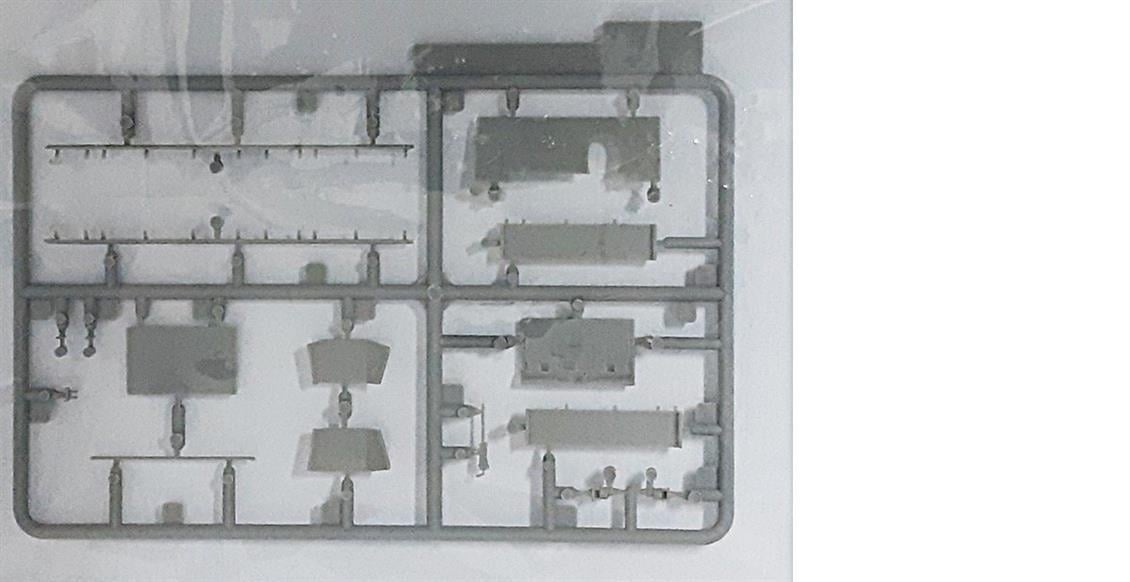 Dragon 7570 1/72 Ölçek, M4A3E8 (Easy Eigh) Kore Savaşı Tankı Plastik Model Kiti