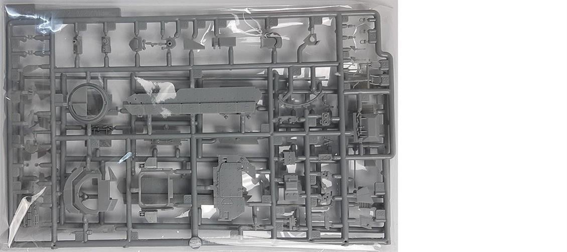 Dragon 7624 1/72 Ölçek, M6 Bradley Linebacker Uçak Savar Tankı Plastik Model Kiti
