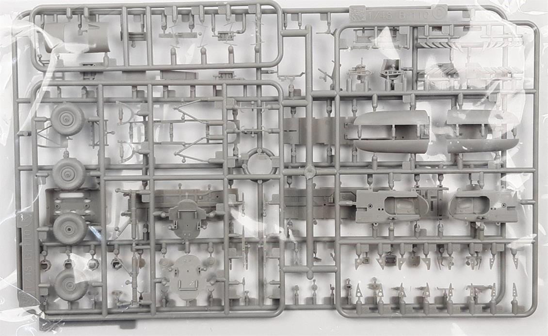 Dragon (CyberHobby) 5556 1/48 Ölçek, Bf110D-1/R1 (Dackelbauch) Savaş Uçağı Plastik Model Kiti