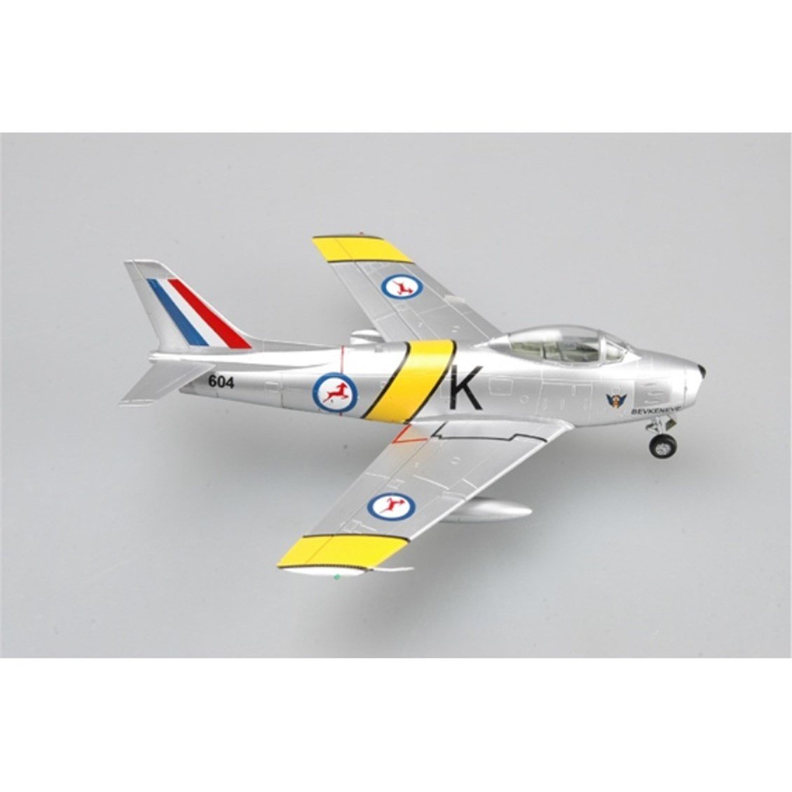 Easy Hobby 37100 1/72 Ölçek, F-86F-30 South African Air Force No.2 Squadron, Korean War Savaş Uçağı, Sergilemeye Hazır Plastik