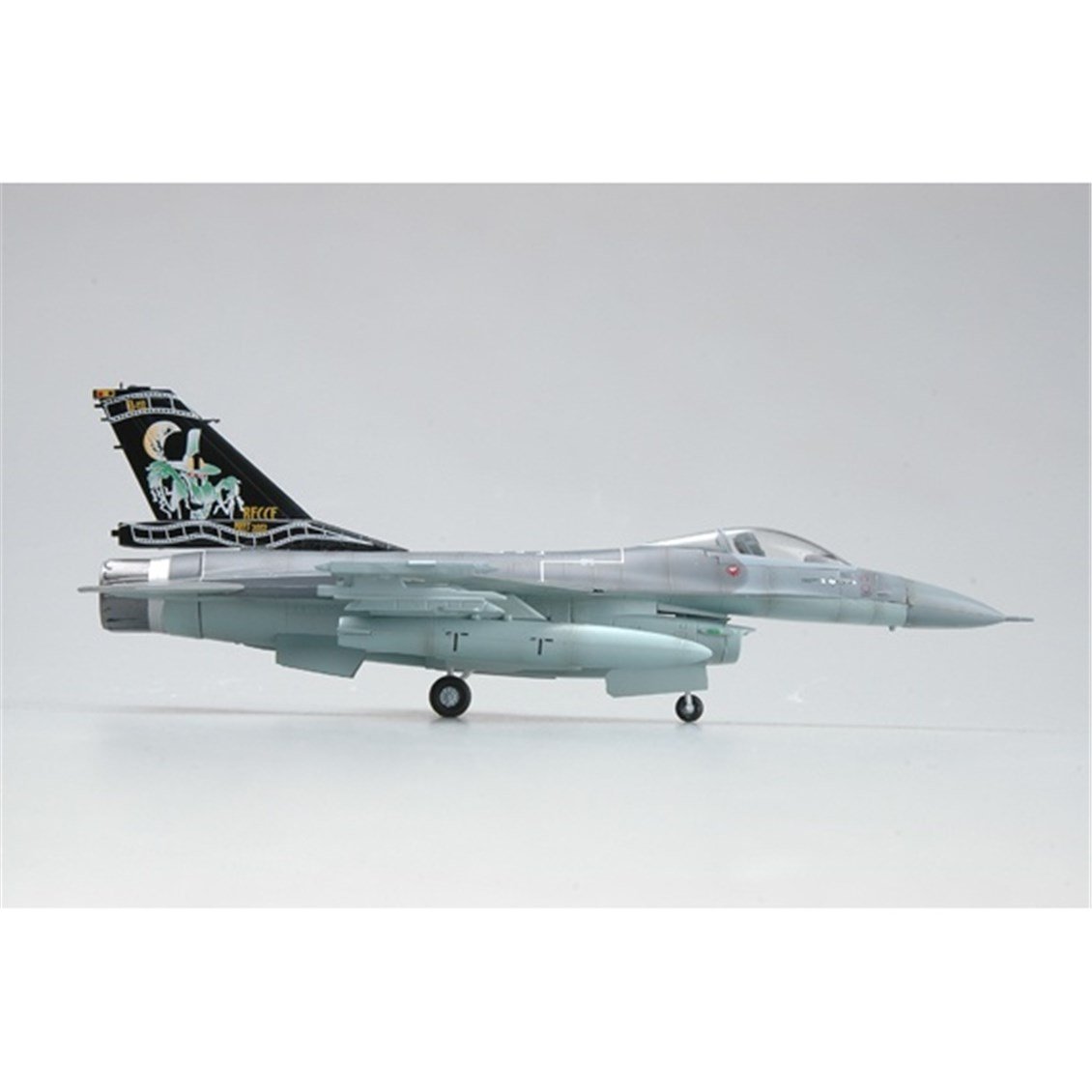 Easy Hobby 37128 1/72 Ölçek, F-16A MLU BAF 1st Sqd Belgium 2003 Savaş Uçağı, Sergilemeye Hazır Plastik Model